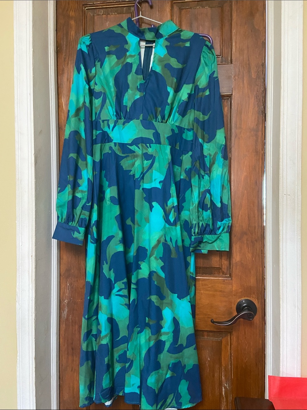 Green and Blue Abstract Long-Sleeve Midi Dress